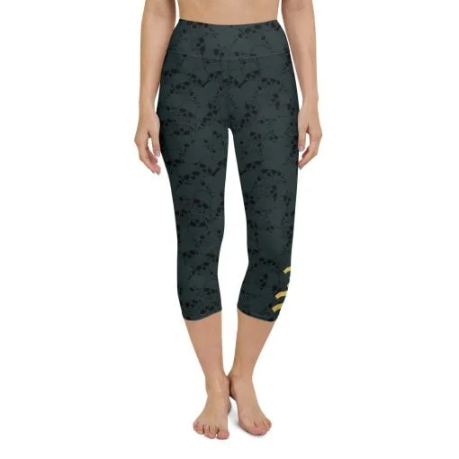 Dead Marshes Yoga Capri Leggings - Image 7